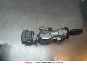 O191232 Gebruikte sleutel+contactslot Ford Focus