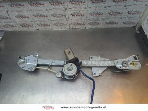 O191245 Gebruikte raammechaniek 4deurs rechts-voor Mazda 626