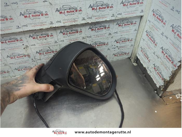 Gebruikte Buitenspiegel rechts Peugeot 207 O191248