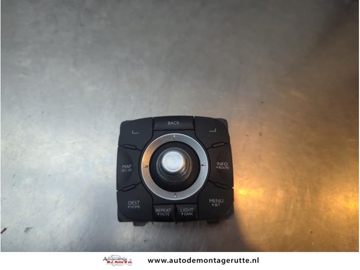 Gebruikte Multi Media Regelunit Renault Grand Scenic O191261