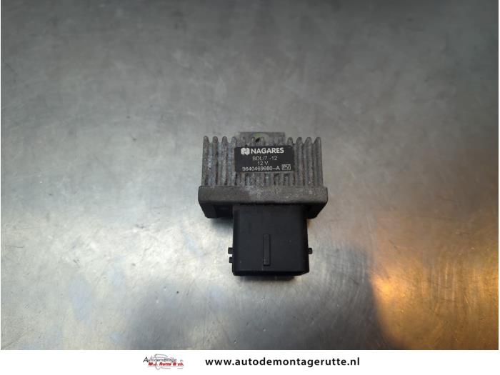 Gebruikte Gloeirelais Nissan X-Trail O191301