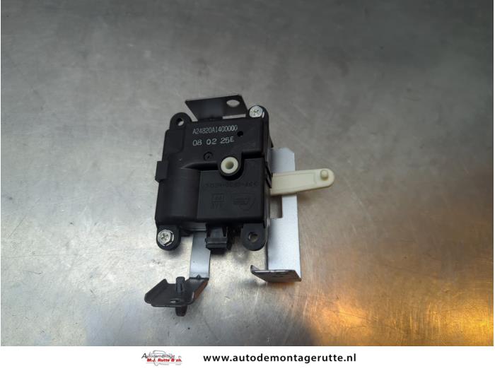 Gebruikte Kachelklep Motor Nissan X-Trail O191303