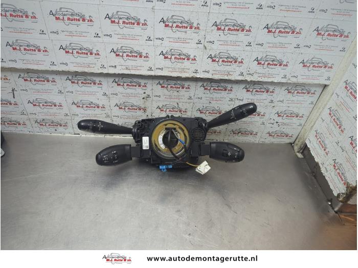 Gebruikte Schakelaar Stuurkolom (licht) Peugeot 5008 O191341