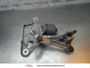 O191348 Gebruikte ruitenwissermotor voor Peugeot 5008