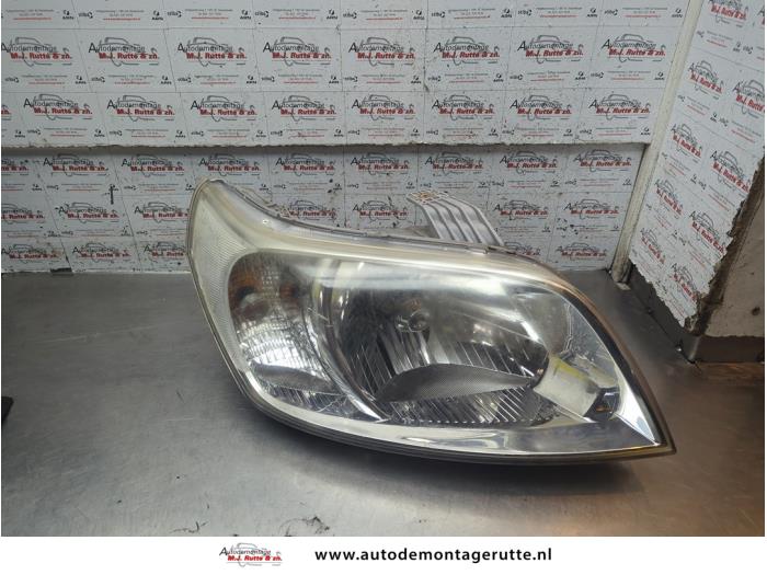 Gebruikte Koplamp rechts Chevrolet Aveo O191353