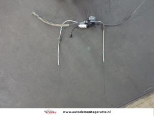 O191395 Gebruikte zonnescherm elektrisch rechts-achter Audi A8