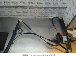 O191413 Gebruikte ruitmechaniek 2deurs links-voor Volkswagen Polo