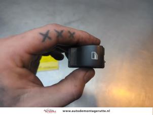 O191443 Gebruikte ruit schakelaar elektrisch BMW 5-Serie