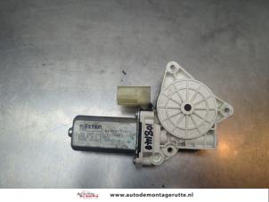 O191475 Gebruikte raammotor portier BMW 1-Serie