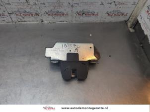 O191488 Gebruikte slotmechaniek achterklep Peugeot 5008
