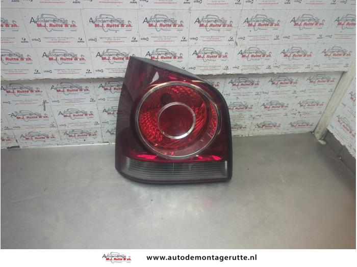 Gebruikte Achterlicht links Volkswagen Polo O191565
