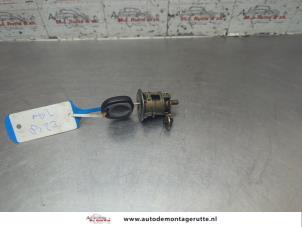 O191640 Gebruikte cilinderslot portier links Suzuki Wagon R+