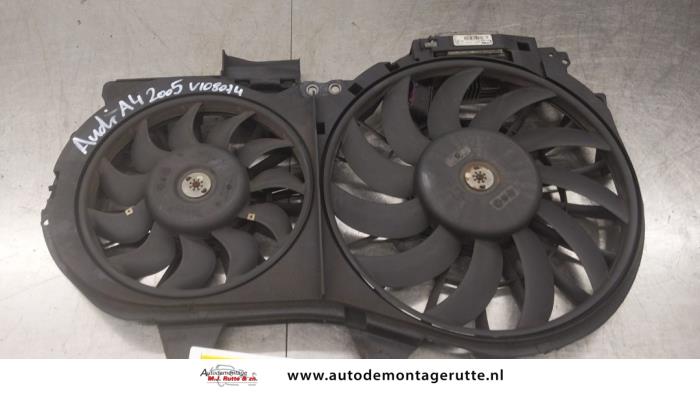 Gebruikte Koelvin Audi A4 O191671