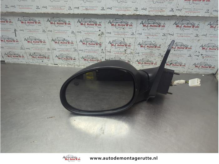 Gebruikte Buitenspiegel links Chrysler PT Cruiser O191688
