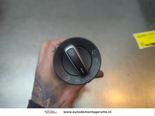 O191726 Gebruikte schakelaar licht Seat Mii