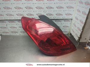 O191840 Gebruikte achterlicht links Peugeot 308