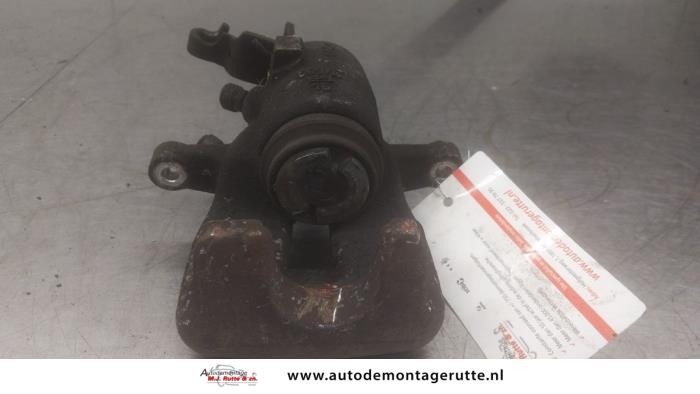 Gebruikte Remklauw (Tang) rechts-achter Volkswagen Touran O191886