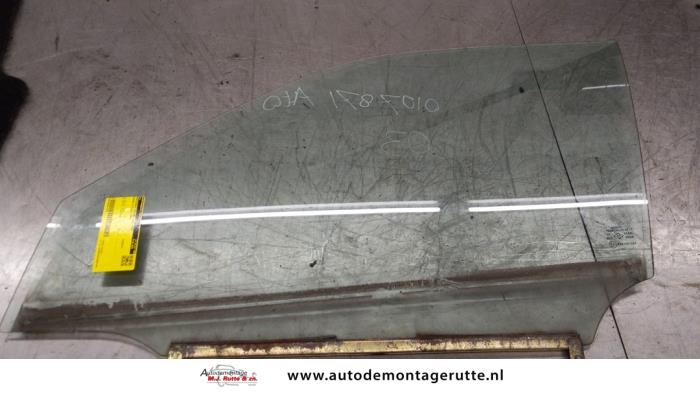 Gebruikte Deurruit 4Deurs links-voor Suzuki Alto O191892