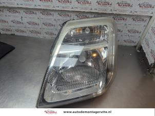 O191943 Gebruikte linker koplamp Citroen C2