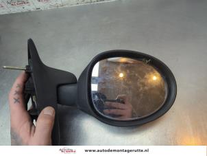 O191921 Gebruikte buitenspiegel rechts Renault Twingo