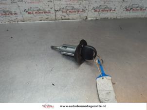 O191960 Gebruikte kontaktslot+sleutel Opel Agila