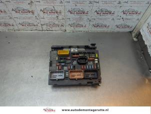 O191964 Gebruikte zekeringkast Peugeot 308