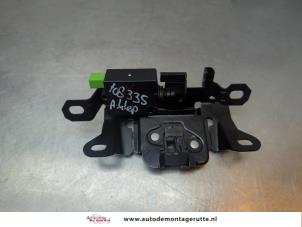 O191997 Gebruikte achterklep slotmechaniek Volvo C30