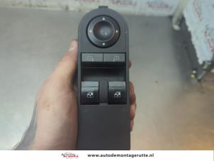 O192068 Gebruikte combischakelaar ramen Opel Astra