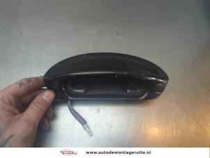 O192090 Gebruikte handgreep achterklep Nissan Micra