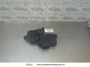 O192114 Gebruikte raammotor portier Volkswagen Polo