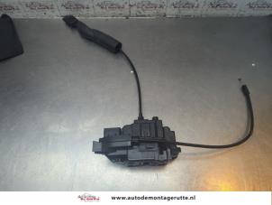 O192147 Gebruikte portierslot mechaniek 4deurs links-achter Renault Megane