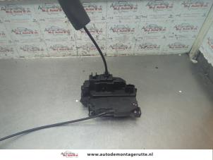 O192148 Gebruikte slotmechaniek portier 4deurs rechts-voor Renault Megane