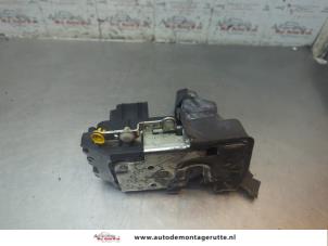 O192170 Gebruikte slotmechaniek portier 4deurs links-achter Ford Fusion