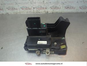 O192180 Gebruikte slotmechaniek portier 4deurs links-voor Ford Fusion