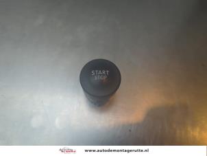 O192215 Gebruikte start/stop schakelaar Renault Megane