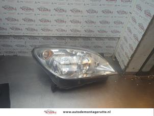O192237 Gebruikte rechter koplamp Opel Astra