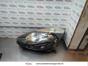 O192261 Gebruikte linker koplamp Renault Clio