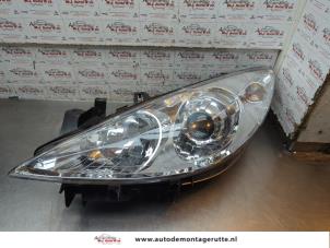 O192270 Gebruikte linker koplamp Peugeot 307