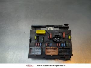 O192278 Gebruikte zekeringkast Peugeot 307