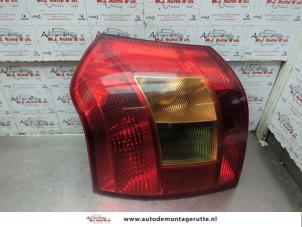 O192292 Gebruikte achterlicht links Toyota Corolla