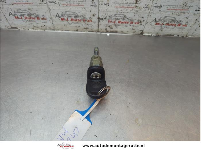 Gebruikte Cilinderslot Portier links Volkswagen Fox O192368