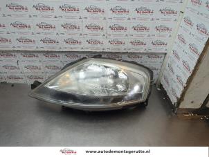O192372 Gebruikte koplamp links Citroen C3