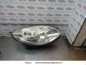 O192380 Gebruikte koplamp rechts Renault Twingo