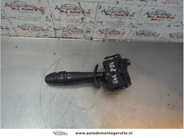Gebruikte Knipperlicht Schakelaar Renault Twingo O192384