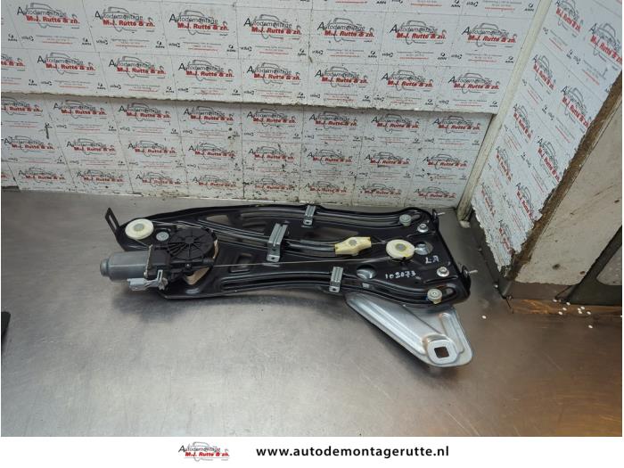 Gebruikte Ruitmechaniek 2Deurs rechts-achter Peugeot 207 O192413