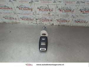 O192426 Gebruikte portierslot cilinder links Kia Picanto