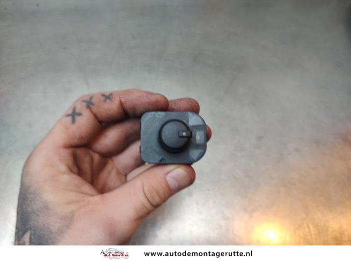 Gebruikte Spiegel Schakelaar Audi A4 O192479