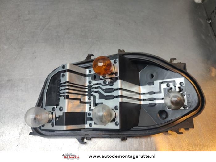 Gebruikte Fitting Achterlicht links Renault Clio O192484
