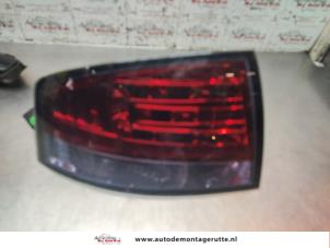 O192496 Gebruikte achterlicht links Audi A4