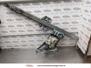 O192540 Gebruikte ruitmechaniek 2deurs links-voor Mercedes Sprinter